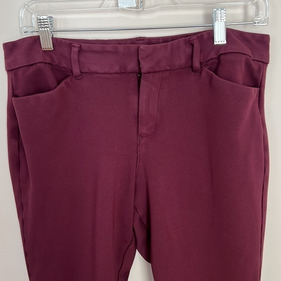 Old Navy L Pixie Burgundy Pants - Picture 2 of 6